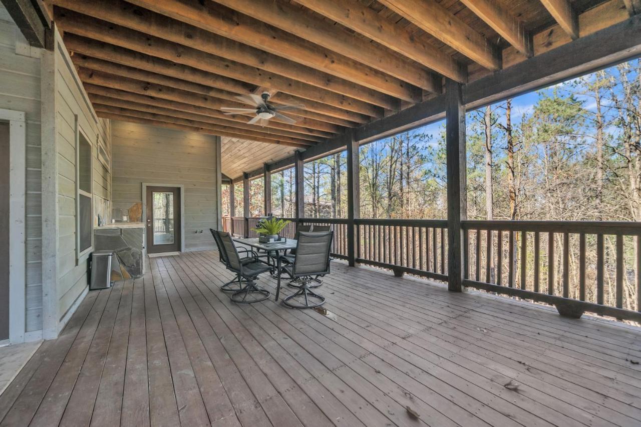 Merlot Mountain - Heated Spa Pool And Hot Tub! Cabin Broken Bow Bagian luar foto